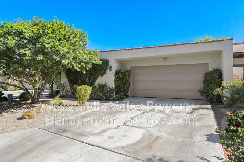 Palm Desert House: 158 Wimbledon Ct