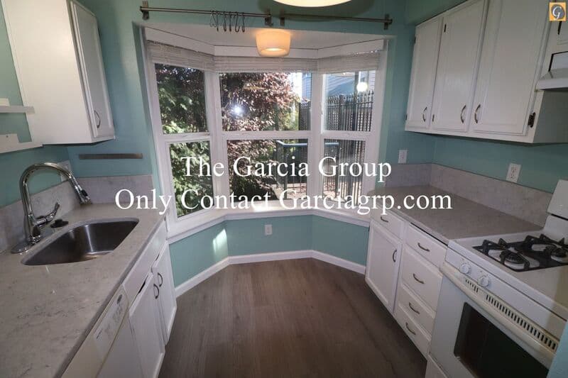 Portland Condo: 1443 SW Montgomery St