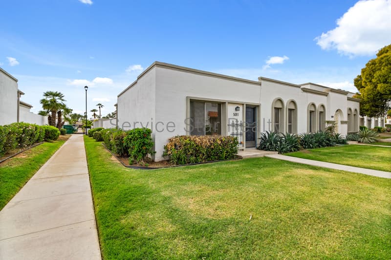 Scottsdale Townhome: 5011 N 83rd St