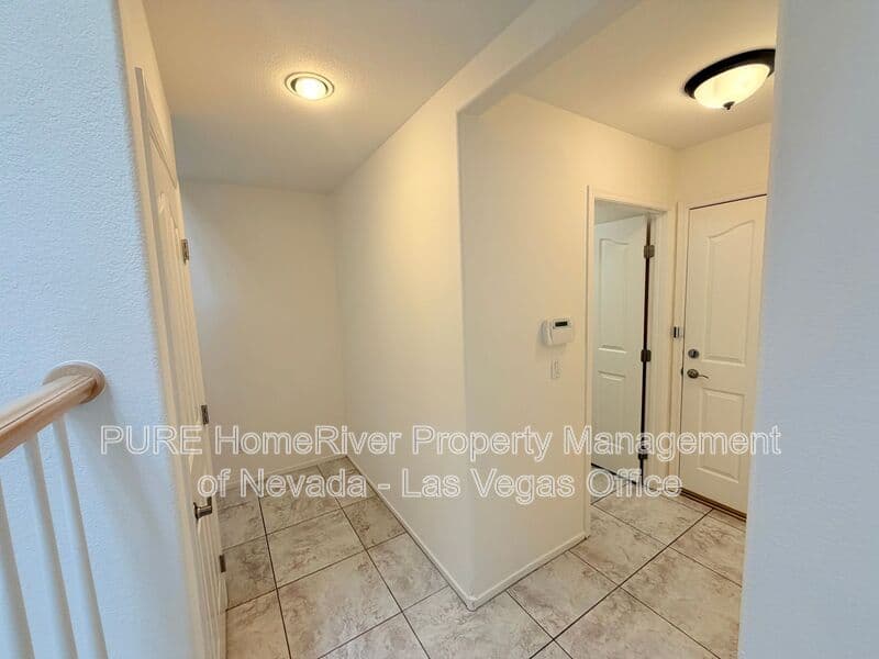 Las Vegas House: 2121 Stone Croft Street
