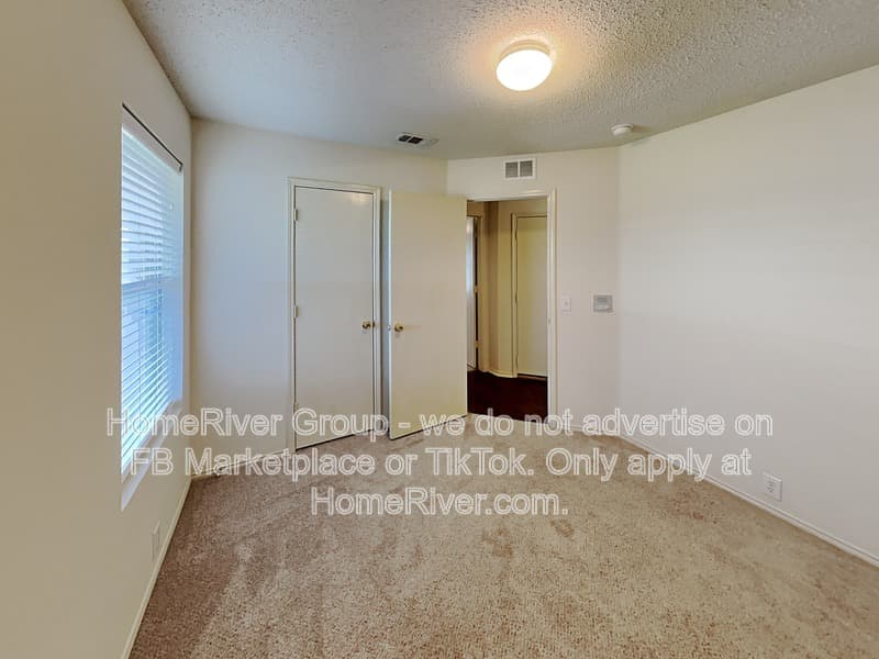 Argyle House: 3601 Sonoma Dr