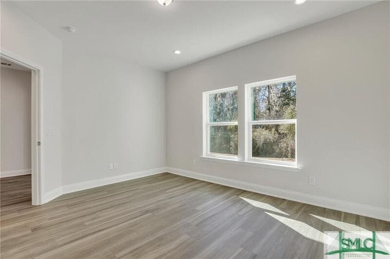 Richmond Hill Condo: 157 Lower Creek Drive - 1