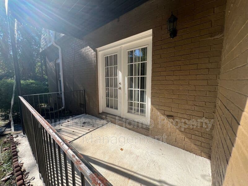 Decatur Condo: 2711 Fairlee Drive