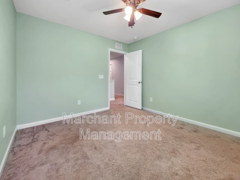 Piedmont House: 156 Barrington Creek Road