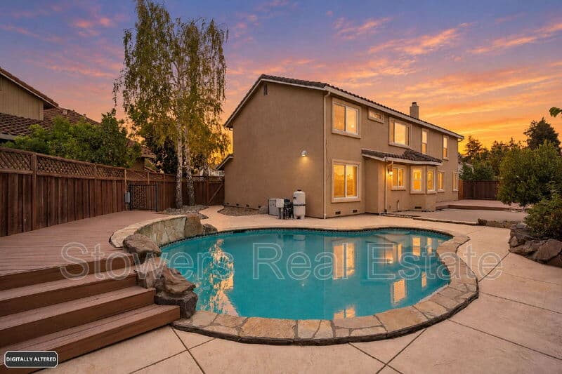 Pleasanton House: 3144 Joanne Circle