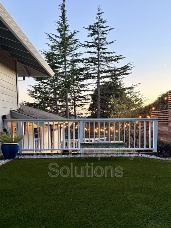 Mill Valley House: 74 Bay Vista Drive