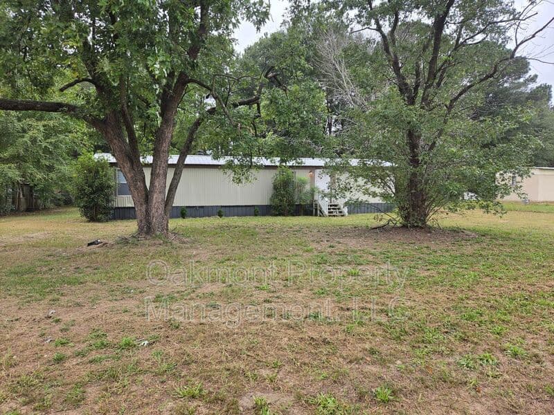 Fayetteville House: 134 Joy Drive