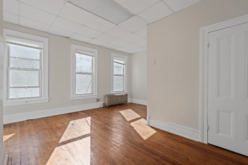 Jersey City House: 191 Ogden Avenue