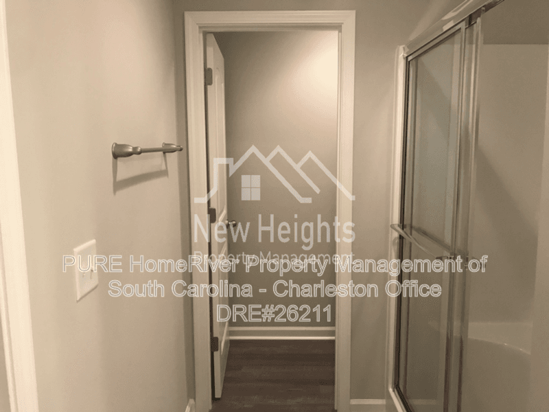 Goose Creek House: 160 Buchanan Cir