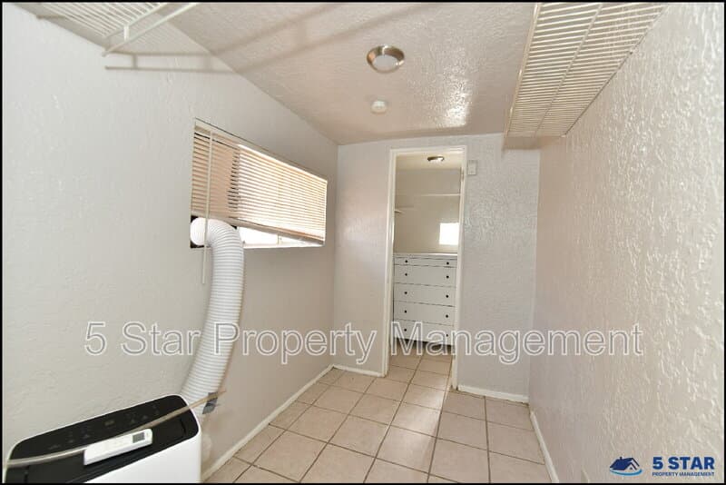 El Paso Condo: 1114 El Paso Street