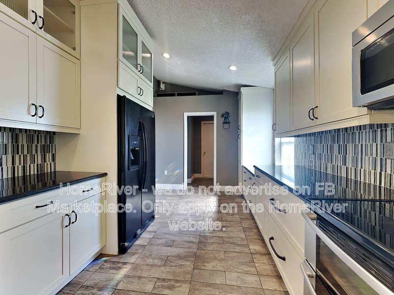 Port Saint Lucie House: 501 SW Deer Run