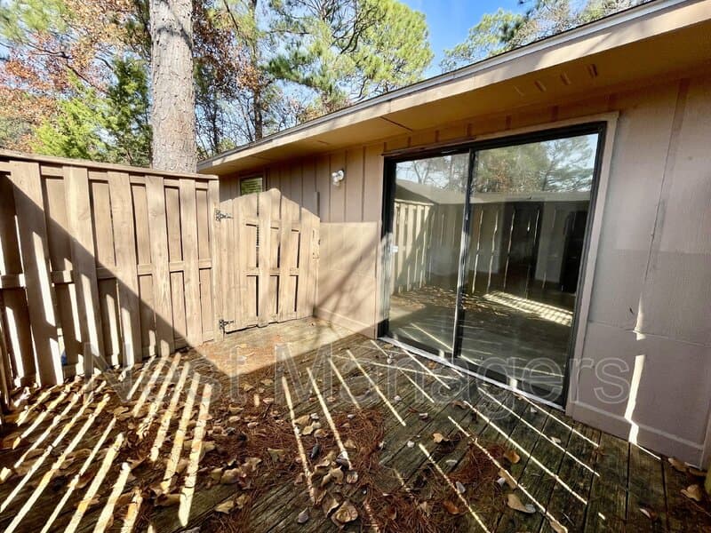 Fayetteville Condo: 754 Hedgelawn Way