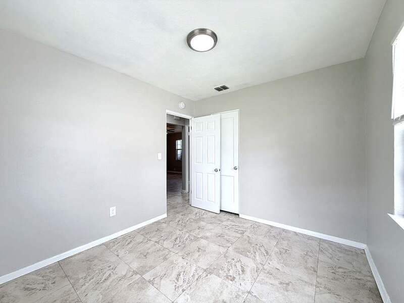 Clearwater House: 1791 Sylvan Drive