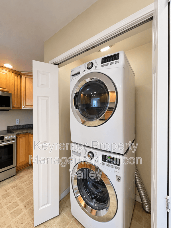 San Jose House: 4408 Bucknall Rd
