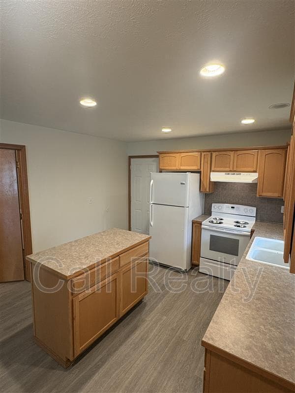 Spokane valley Townhome: 18716 E Augusta