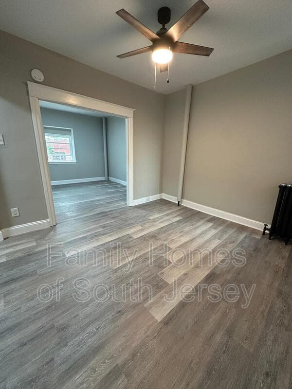 Upper Darby Apartment: 7307 W Chester Pike