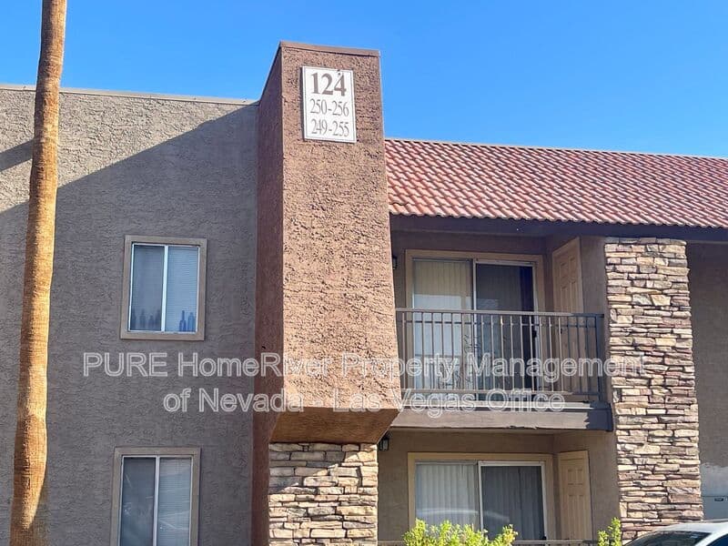 Las Vegas Condo: 5206 River Glen Dr