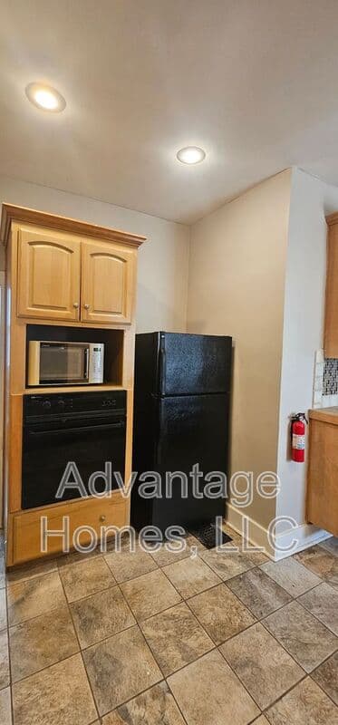 Kansas City House: 3808 Roanoke