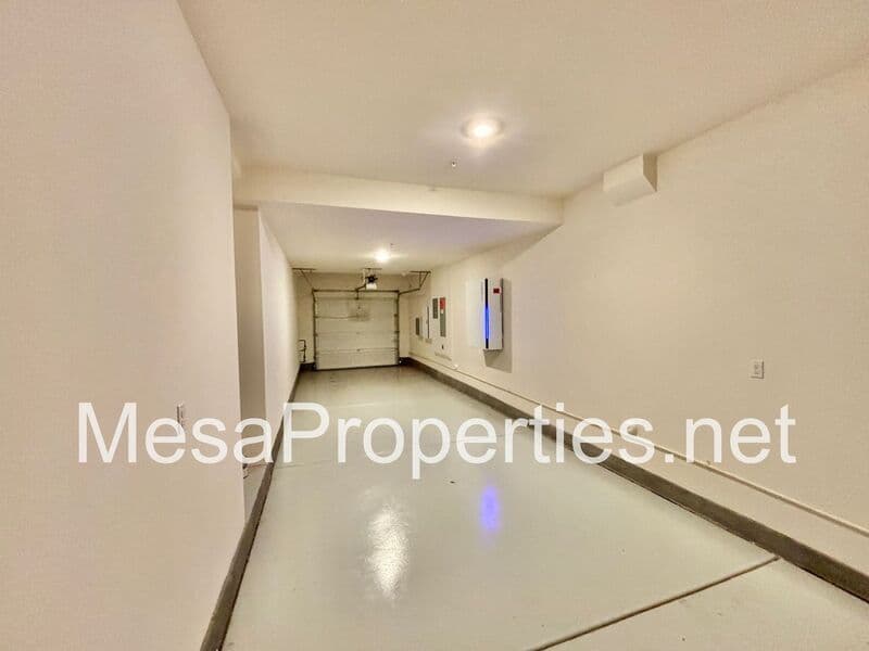 Ontario Condo: 2706 E Bottas Privado
