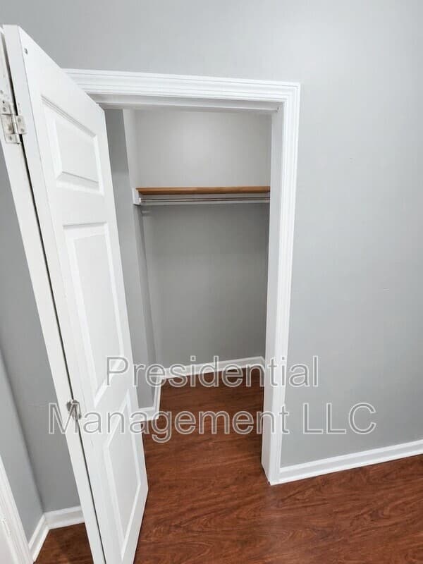 Waterbury Condo: 1696 North Main St