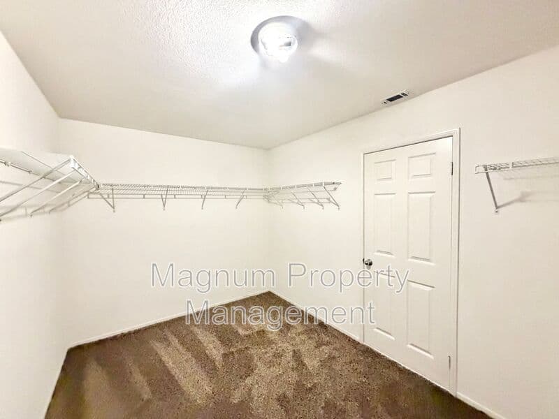 Temecula House: 46383 Vianne Ct