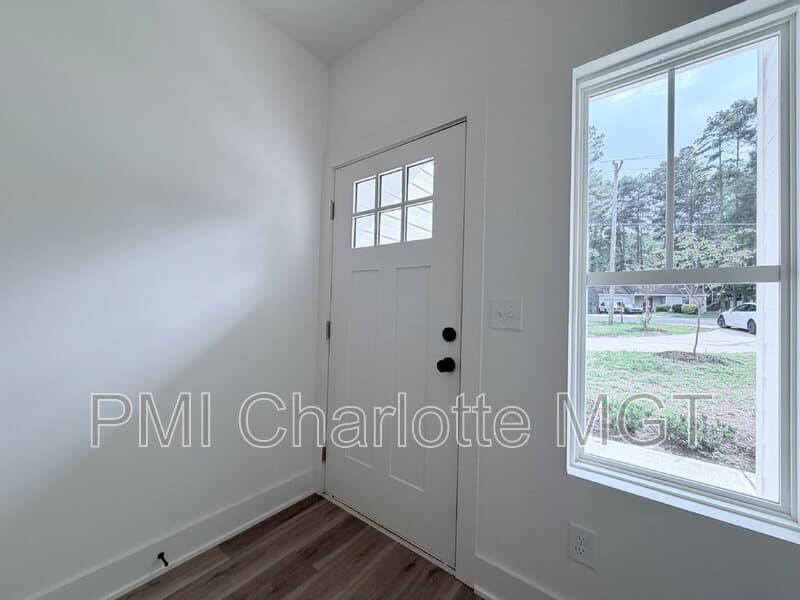 Charlotte Townhome: 7521 Lawyers Road