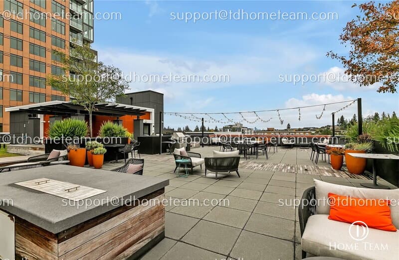Bellevue Condo: 1085 103rd Ave NE