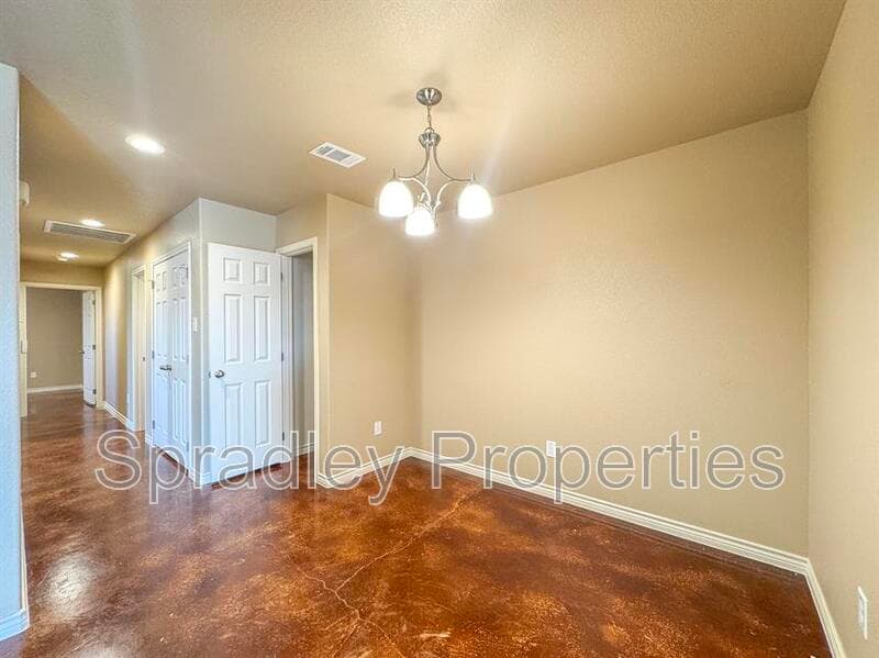 Belton Condo: 908B Mason Dr