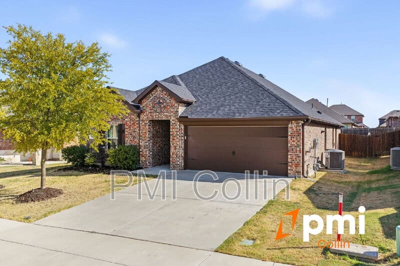 Princeton House: 505 Range Drive