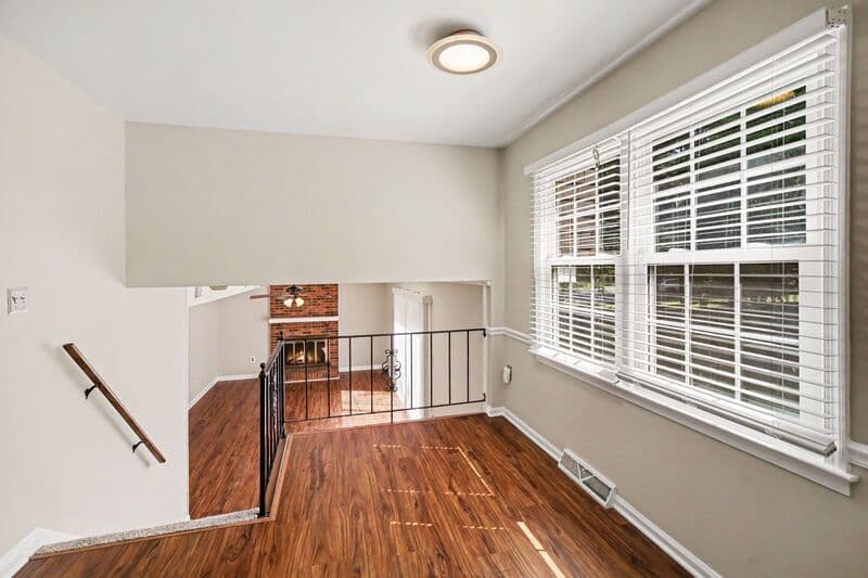 Charlotte House: 8301 Nathanael Greene Lane