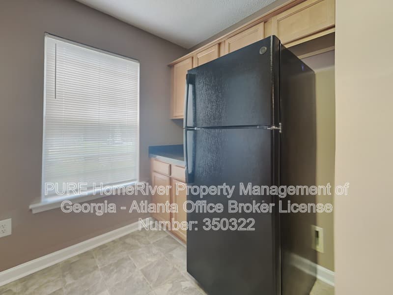 Atlanta Townhome: 477 Inkberry Dr