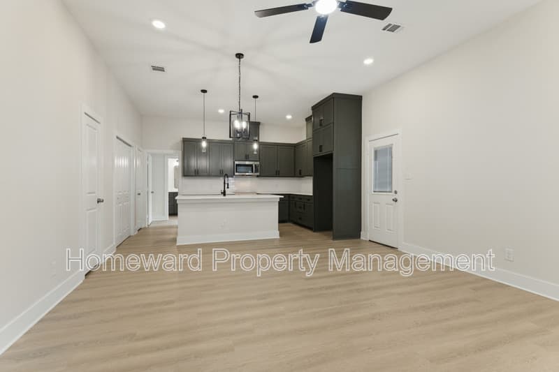 Fort Worth Condo: 8007 Doreen Avenue