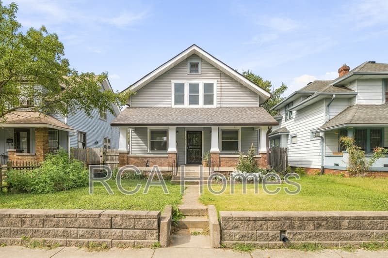 Indianapolis House: 36 North Dearborn Street
