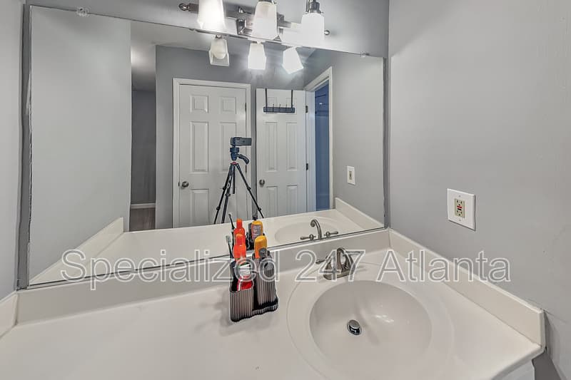 Atlanta House: 3104 Pine Heights Dr NE