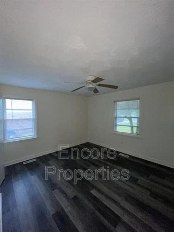 Fayetteville House: 5312 Bayleaf Drive