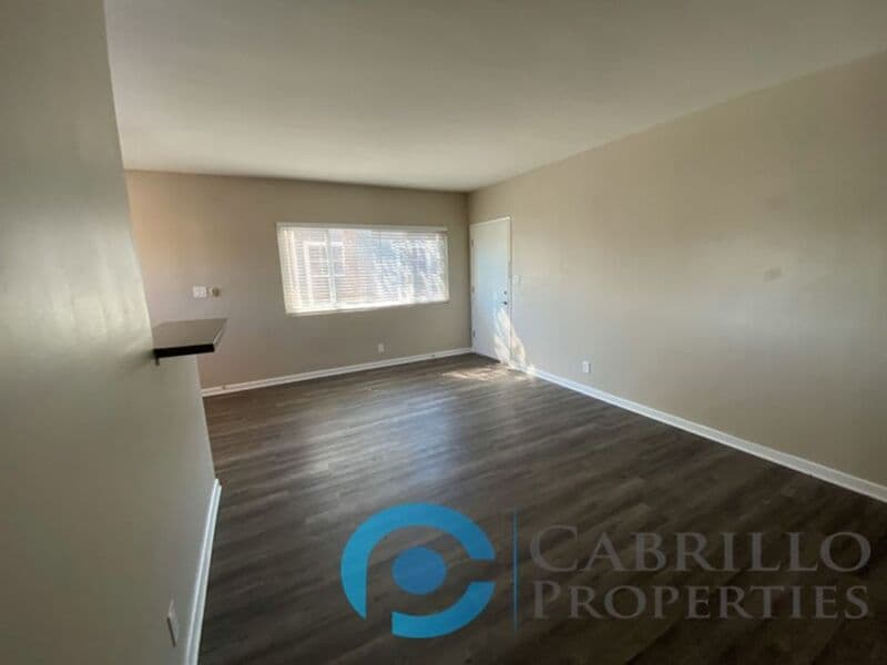 San Diego Condo: 4774 Mansfield Street