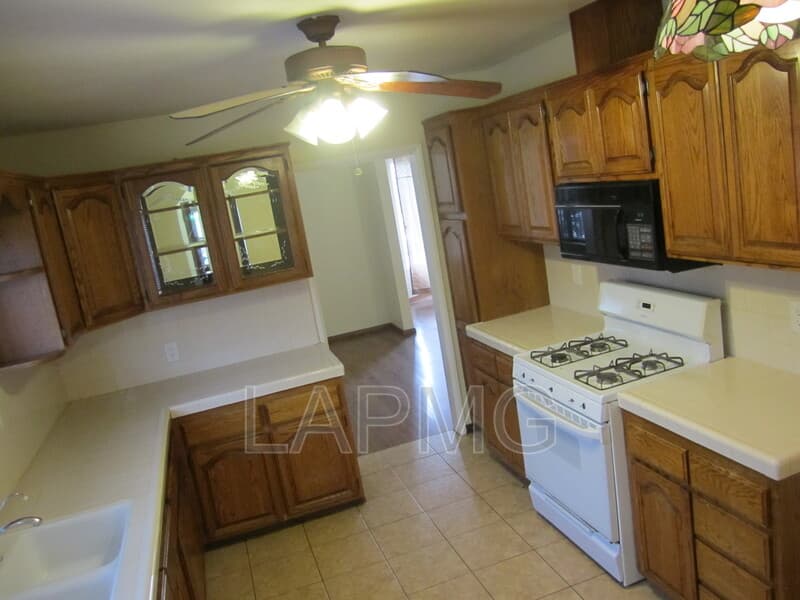 East Los Angeles House: 6165 E Olympic Blvd