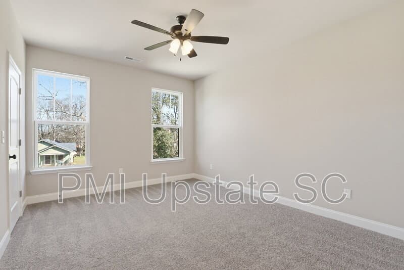 Greenville Townhome: 107 Virginia Avenue
