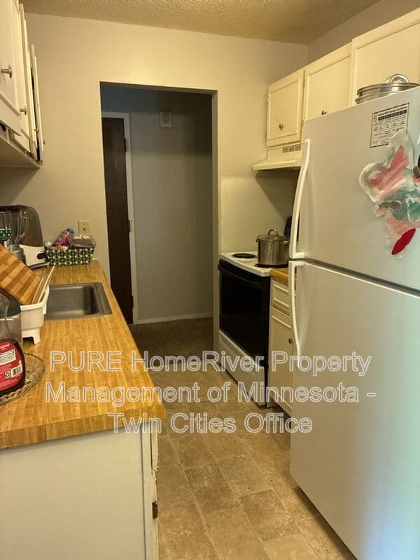 Burnsville Condo: 12848 Nicollet Ave