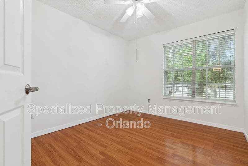 Altamonte Springs Townhome: 685 Scarlet Oak Cir