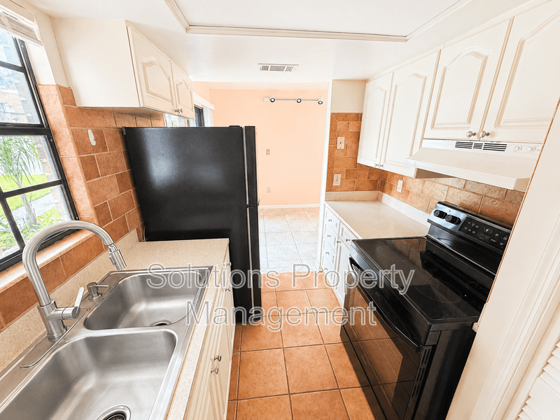 Palm Bay Townhome: 1300 Arlington Lane Northeast