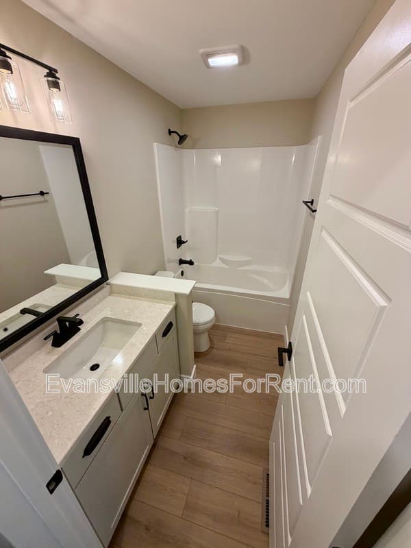 Evansville House: 4432 Violet Drive