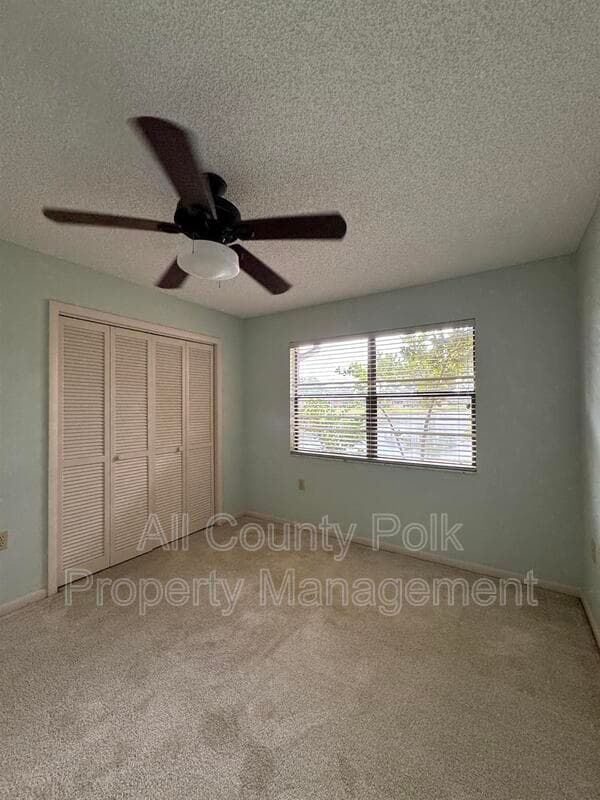 Lakeland Townhome: 542 Lake Carolyn Cir