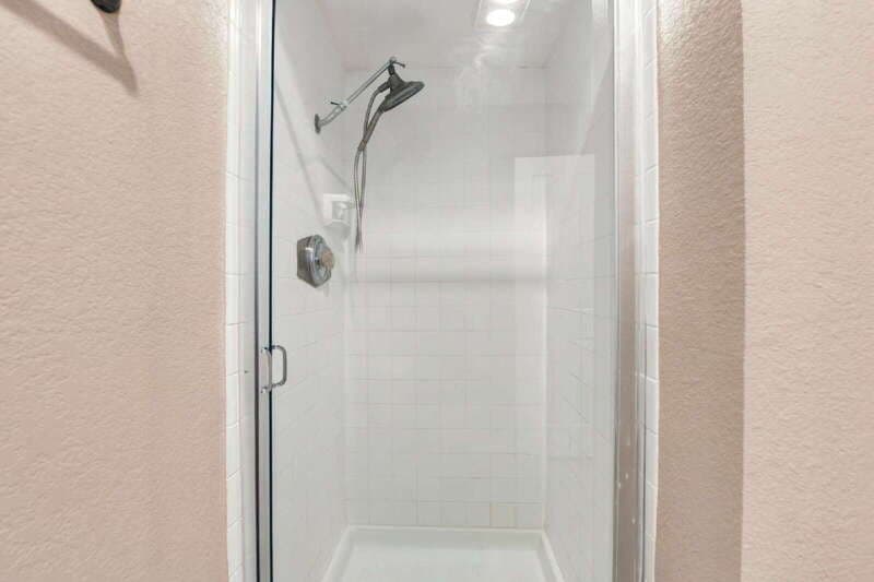 San Diego Condo: 6750 Beadnell Way