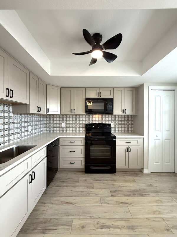 South Pasadena Condo: 1859 Shore Drive South