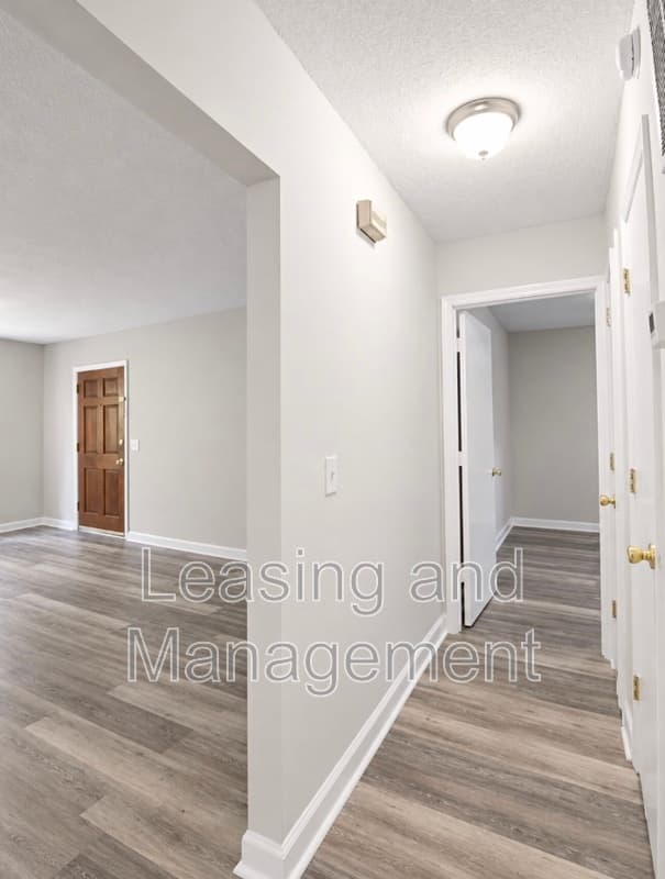 Charleston Condo: 1611 Jessamine Road