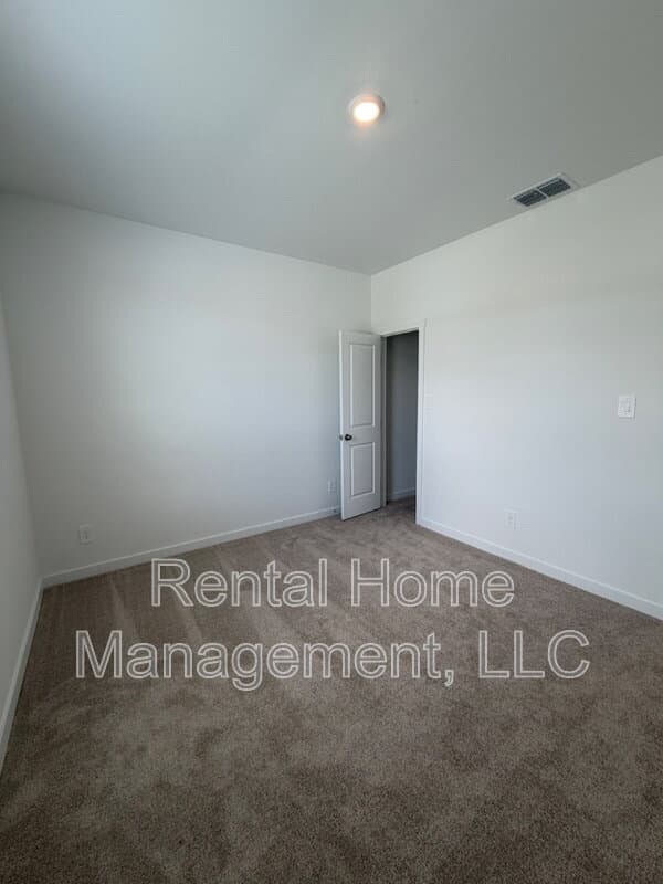 Minneola House: 3022 Granite Ridge Ave