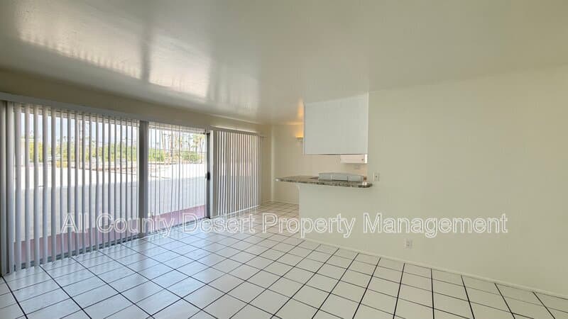 Palm Springs Condo: 550 El Cielo Road