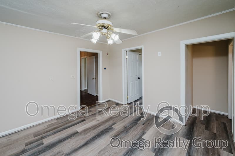 Mount Olive House: 2575 Mount Olive Rd