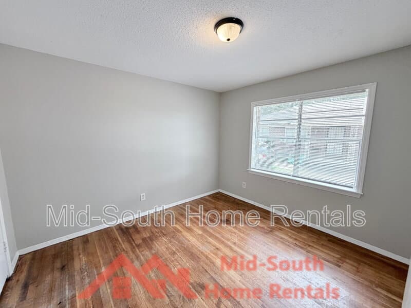 Memphis Condo: 1379 Ferguson Rd